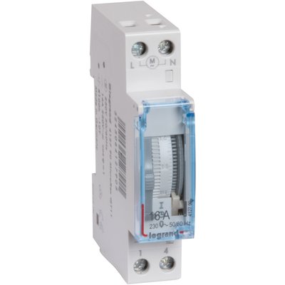 Interrupteur horaire prog analogique - cadran vert - journalier - avec réserve marche - ref. disponible abidjan cote d'ivoire.