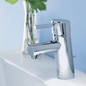 Mitigeur de lavabo grohe concetto ii, monocommande 15 x 21, mousseur, tirette et garniture de vidage 33 x 42. disponible abidjan cote d'ivoire.