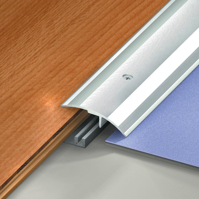 Seuils de rattrapage de niveau petit socle 51 x 2700 mm finition naturel. disponible abidjan cote d'ivoire.