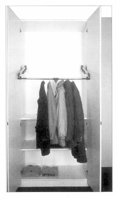 Élévateur de garde robe et porte habits larg. disponible abidjan cote d'ivoire.