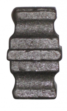 Bague fer forgé carrée dimensions extérieur: 67x40 mm / intérieur 14 mm. disponible abidjan cote d'ivoire.