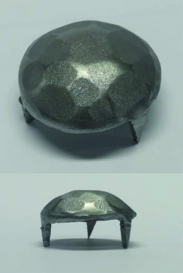 Cache vis martelé ø 27 mm finition shérardisé patiné. disponible abidjan cote d'ivoire.