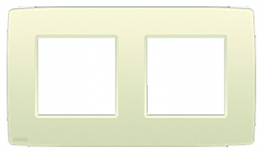 Cadre 2 postes 83x154 mm entraxe 71 mm horizontal col. disponible abidjan cote d'ivoire.