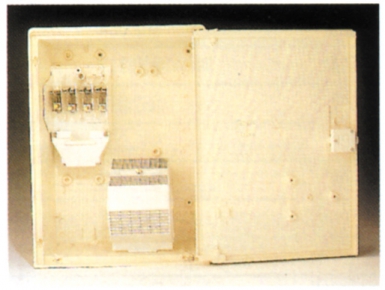 Coffret edf minimixt mono/tri équipé mono hxlxp:485x350x197 beige. disponible abidjan cote d'ivoire.