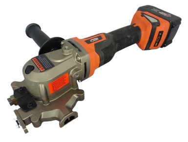 Découpeuse d’armature sur batterie gr20b + batterie 24v 4a. disponible abidjan cote d'ivoire.