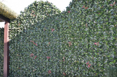 Feuillage artificiel laurier rouge - garanti 10 ans anti-feu et anti-uv - plaque de 1 m2. disponible abidjan cote d'ivoire.