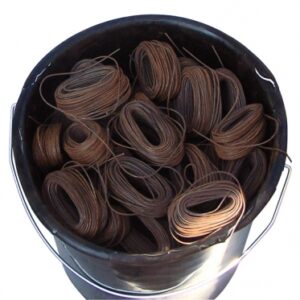 Fil acier recuit - ø 1,4 mm - bottillons de 200g - poids total 20 kg. disponible abidjan cote d'ivoire.