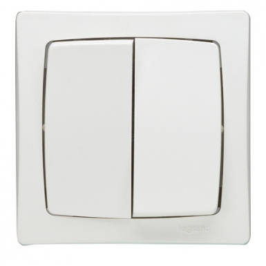 Interrupteur complet double va-et-vient 10ax 250 v. disponible abidjan cote d'ivoire.