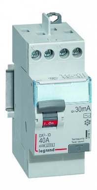 Interrupteur différentiel dx³-id arrivée haute et départ haut à vis - 2p 230v~ 40a typeac 30ma - 2 modules. disponible abidjan cote d'ivoire.