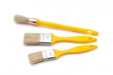 Lot de 2 pinceaux plats + 1 rond. disponible abidjan cote d'ivoire.