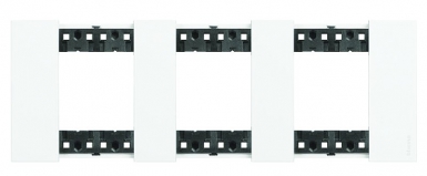 Plaque de finition living now collection les blancs matière polymère 3x2 modules - finition blanc. disponible abidjan cote d'ivoire.