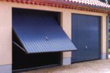 Porte de garage basculante débordante 124 acier galva prépeint lxh: 2375x2000 mm. disponible abidjan cote d'ivoire.