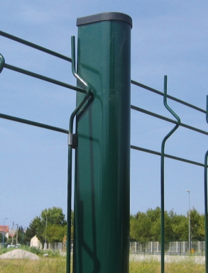 Poteau alize vert ht 150+bouch. disponible abidjan cote d'ivoire.