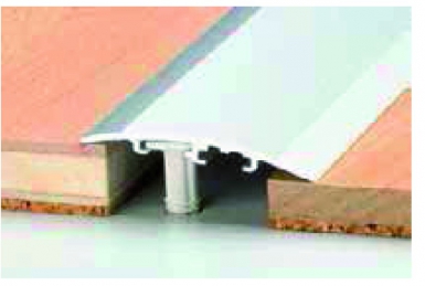 Profil de jonction à cheviller strié 270 cm 47 mm alu argent. disponible abidjan cote d'ivoire.