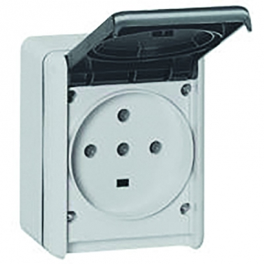 Socle saillie plexo 3p+n+t 32a 400 v à volet polyester 96x119 mm col. disponible abidjan cote d'ivoire.