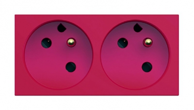 Spécial goulottes prises de courant à détrompage 16 a double 2p + t. disponible abidjan cote d'ivoire.