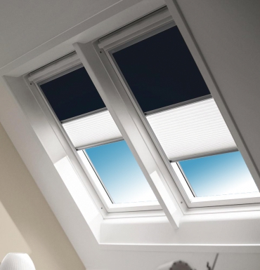 Store intérieur d'occultation totale dfds mk04 pour fenêtres ggl et ghl type 304/m04. disponible abidjan cote d'ivoire.