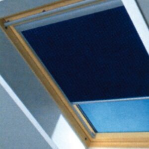 Store intérieur d'occultation totale dkls mk 04 pour fenêtres ggl et ghl type 304/m04​. disponible abidjan cote d'ivoire.