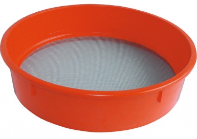 Tamis de maçon tamiplast en ps choc jaune, toile acier galva ø 45 h 10, toile n°4. disponible abidjan cote d'ivoire.